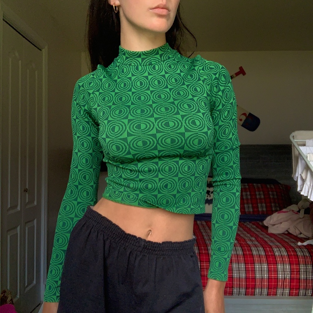 Stradivarius - mid-century modern, mock-neck long sleeve